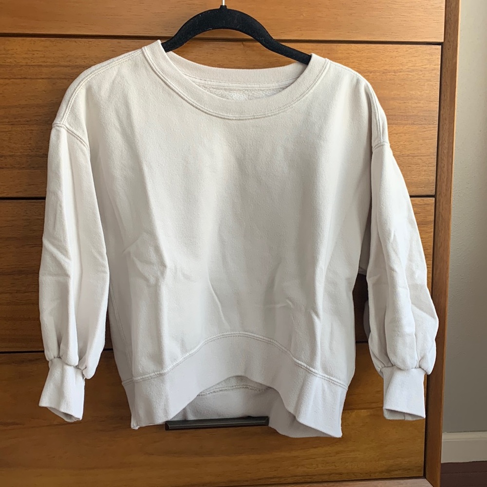 Abercrombie & Fitch Cream Pullover Sweatshirt